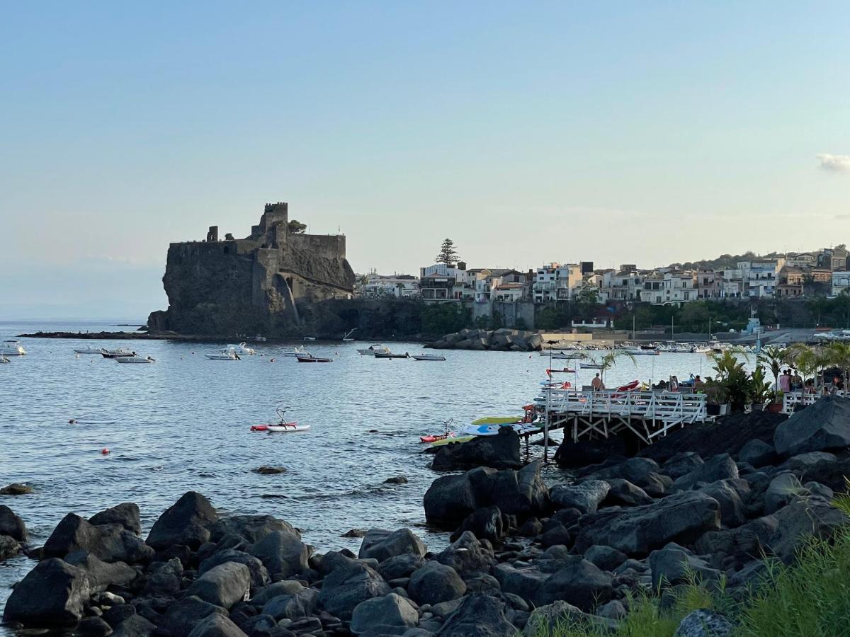 Lorenzo'S House Catania City Centre - Comfortable Large Apartment With 2 Bedrooms And 2 Baths, Close To Trains, Metro And Bus Station Ngoại thất bức ảnh