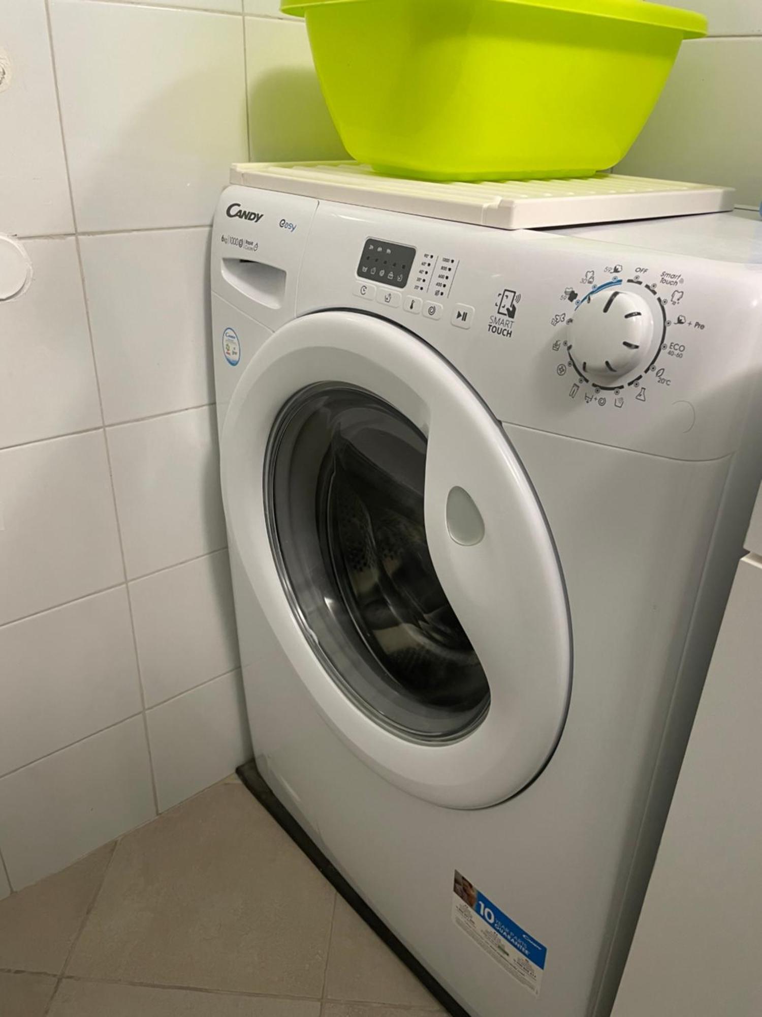 Lorenzo'S House Catania City Centre - Comfortable Large Apartment With 2 Bedrooms And 2 Baths, Close To Trains, Metro And Bus Station Ngoại thất bức ảnh